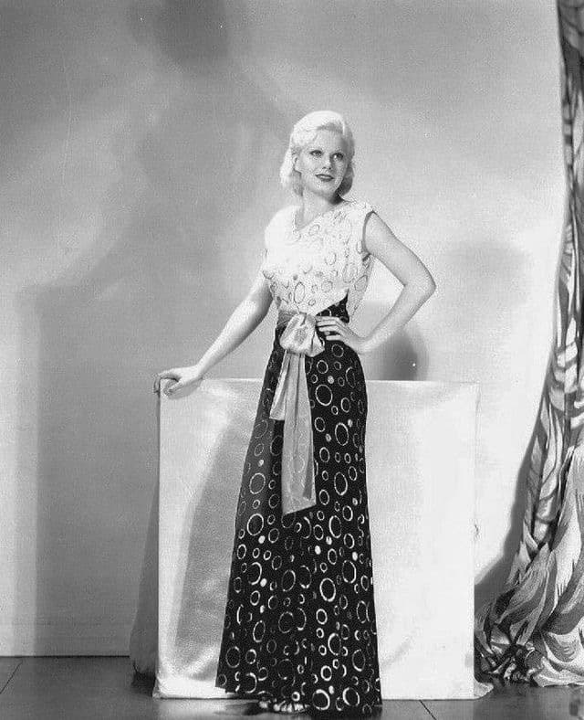 1930s Costume: Hollywood Glamour and the Great Depression... | Fiveable 1930s Costume: Hollywood Glamour and the Great Depression... | Fiveable