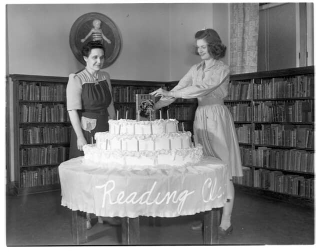 Early educational programming, 1950s -- Children's Librarian Hazel Keedle with Reading Cl… | Flickr