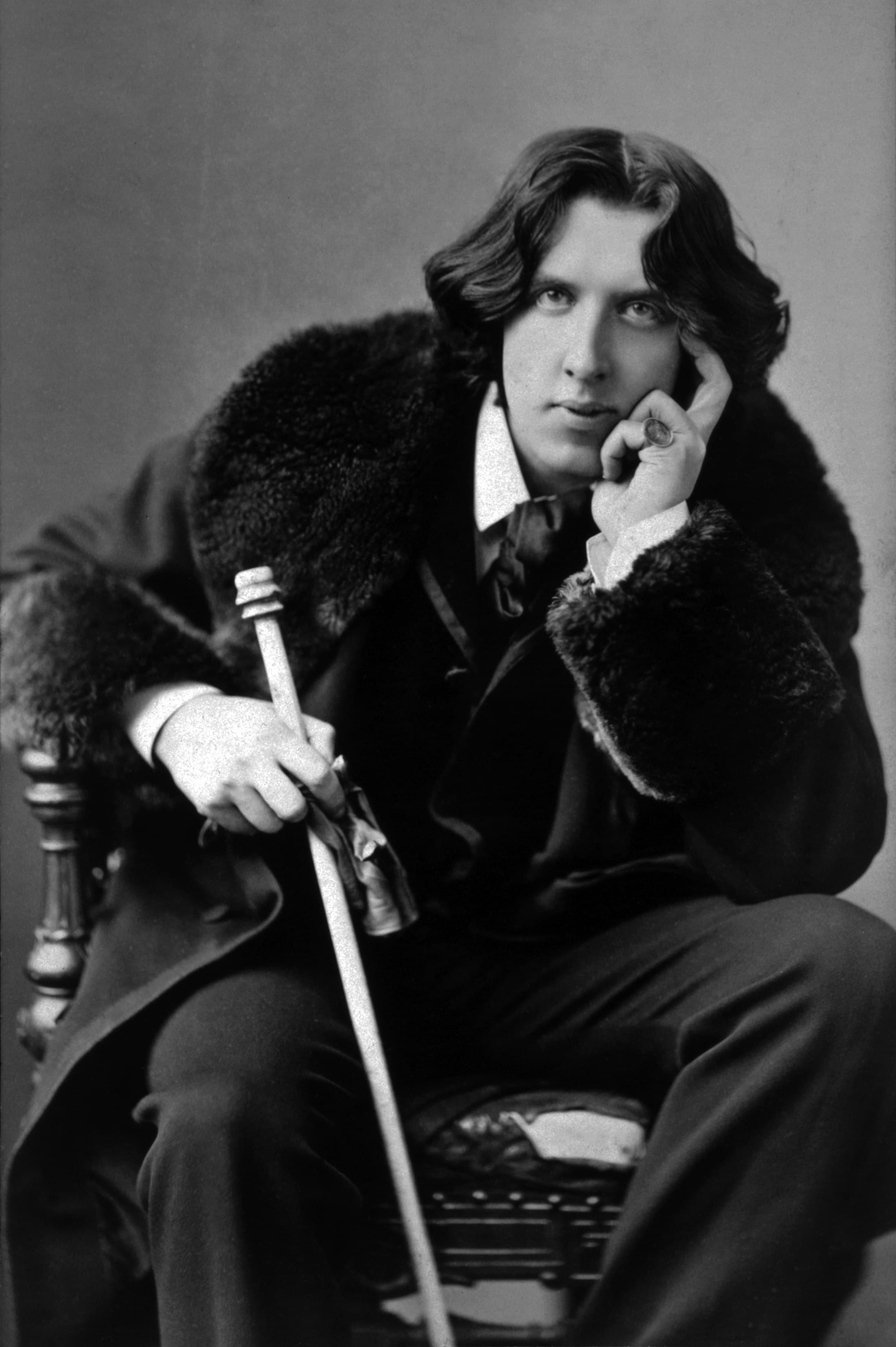 The Philosophy of Aestheticism, File:Oscar Wilde portrait.jpg - Wikimedia Commons