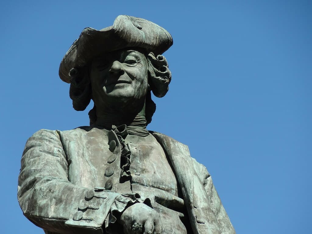 Italian Playwrights, Carlo Goldoni | Venetian playwright Carlo Goldoni in Campo S… | Flickr