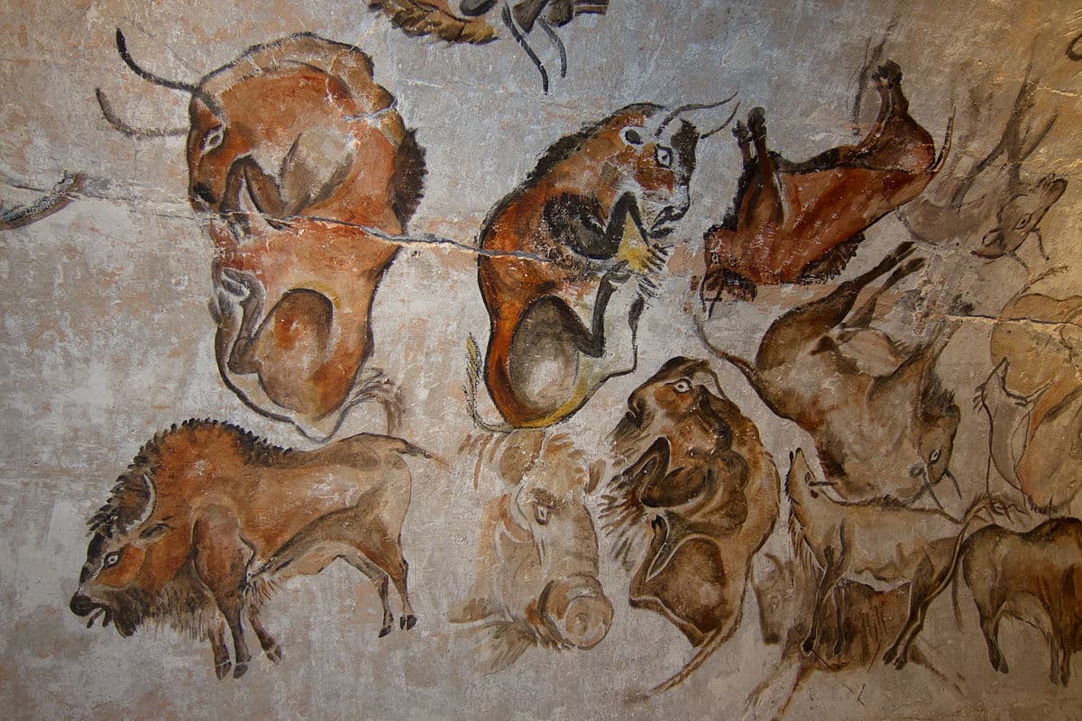 Characteristics of prehistoric art, Cave painting - Wikipedia