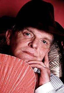 Creative Nonfiction and Literary Journalism, Truman Capote - Wikipedia