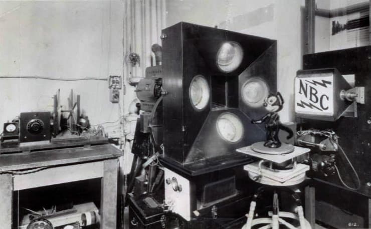 Early Radio and Television Coverage, File:First television broadcast NBC.JPG - Wikipedia