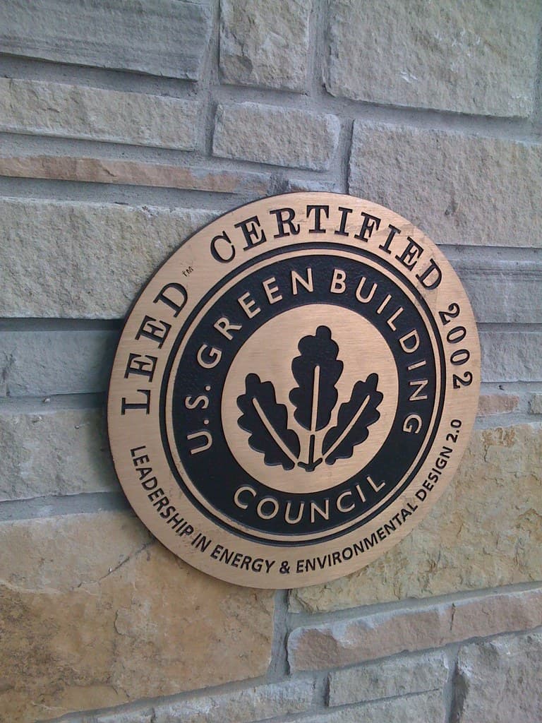 Energy-Efficient Building Strategies, LEED Certified | The building I work in is LEED certified. | eng1ne | Flickr