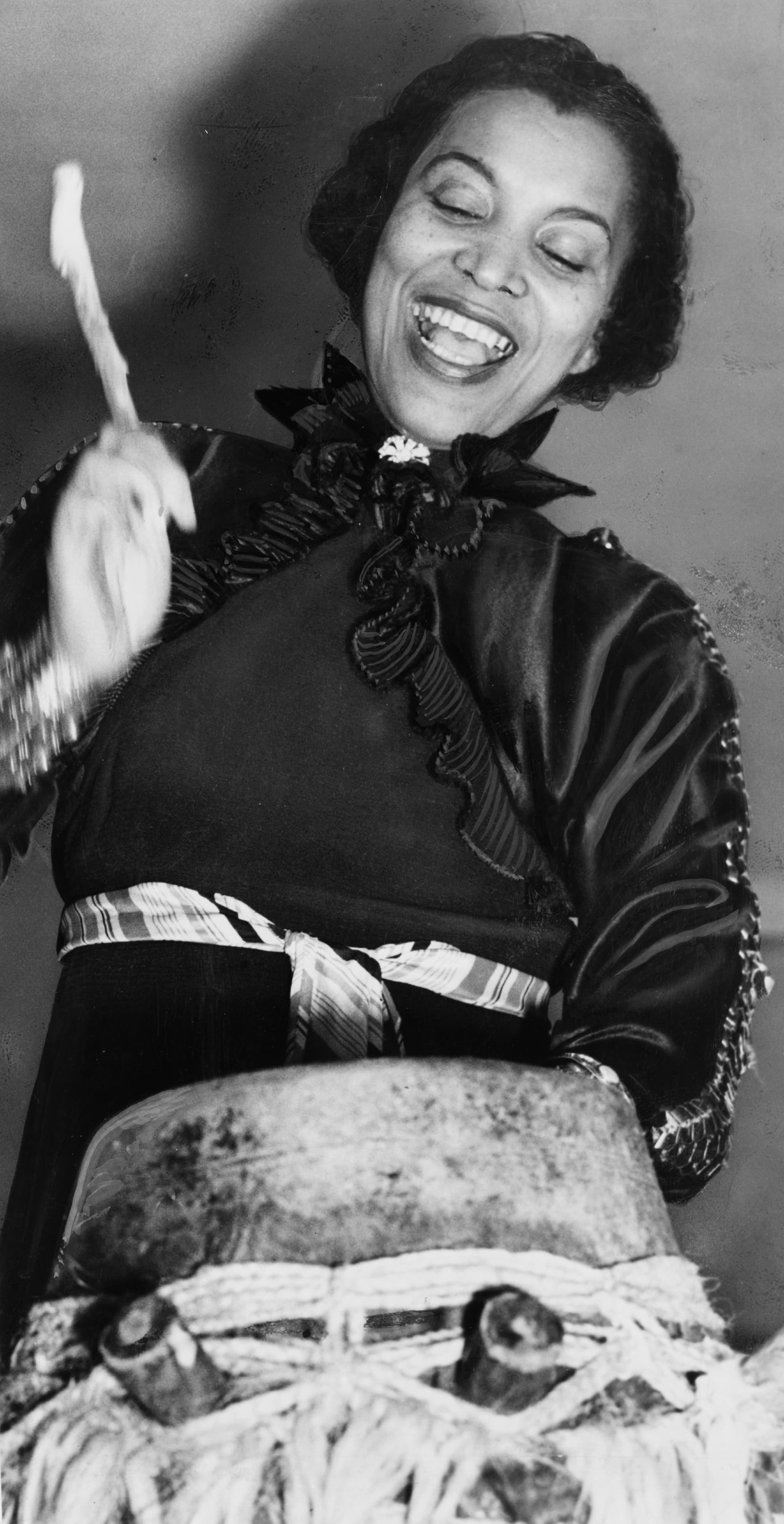 Harlem Renaissance Pioneers, File:Zora Neale Hurston NYWTS.jpg - Wikimedia Commons