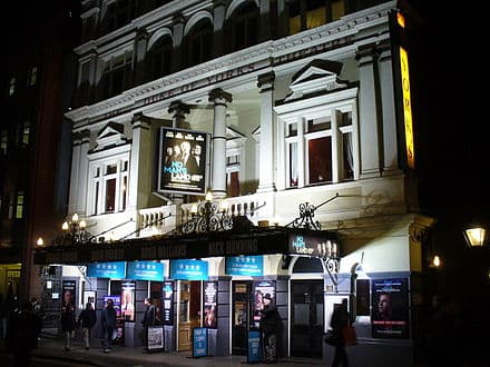Distinctive Style and Techniques, Harold Pinter - Wikipedia