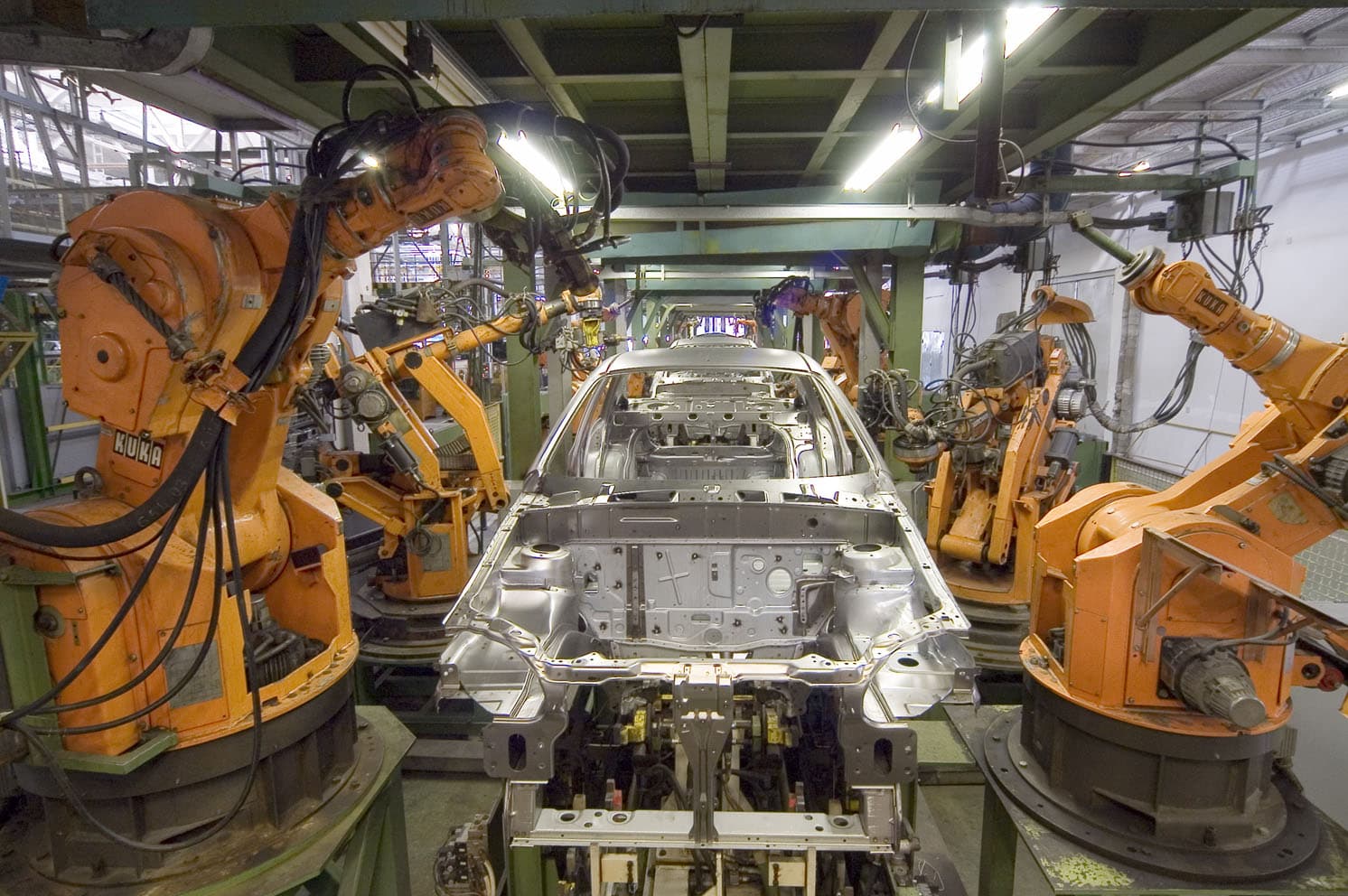 Industrial Robot Classifications, File:KUKA Industrial Robots IR.jpg - Wikimedia Commons