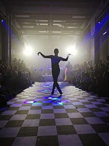 Subverting dominant paradigms, Ballroom kultura – Wikipedija