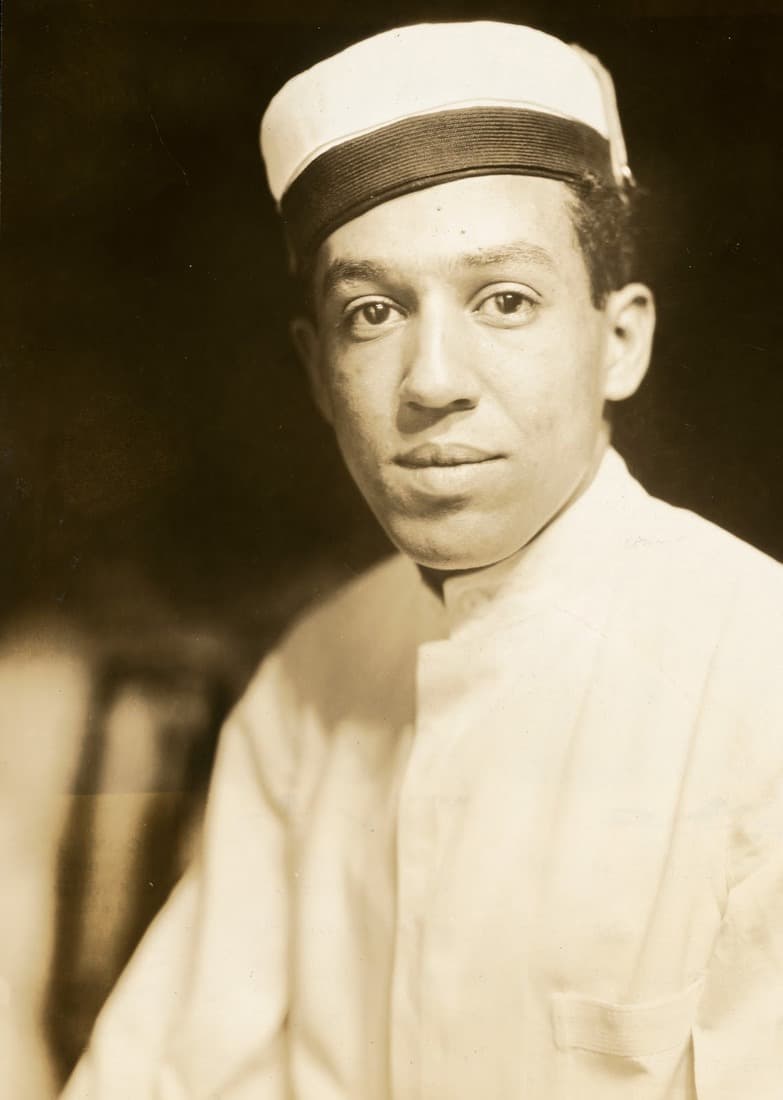 Childhood in the Midwest, solitary dog sculptor: Poetry: Langston Hughes - Quiet Girl -Still Here - The Negro Mother - Bio ...