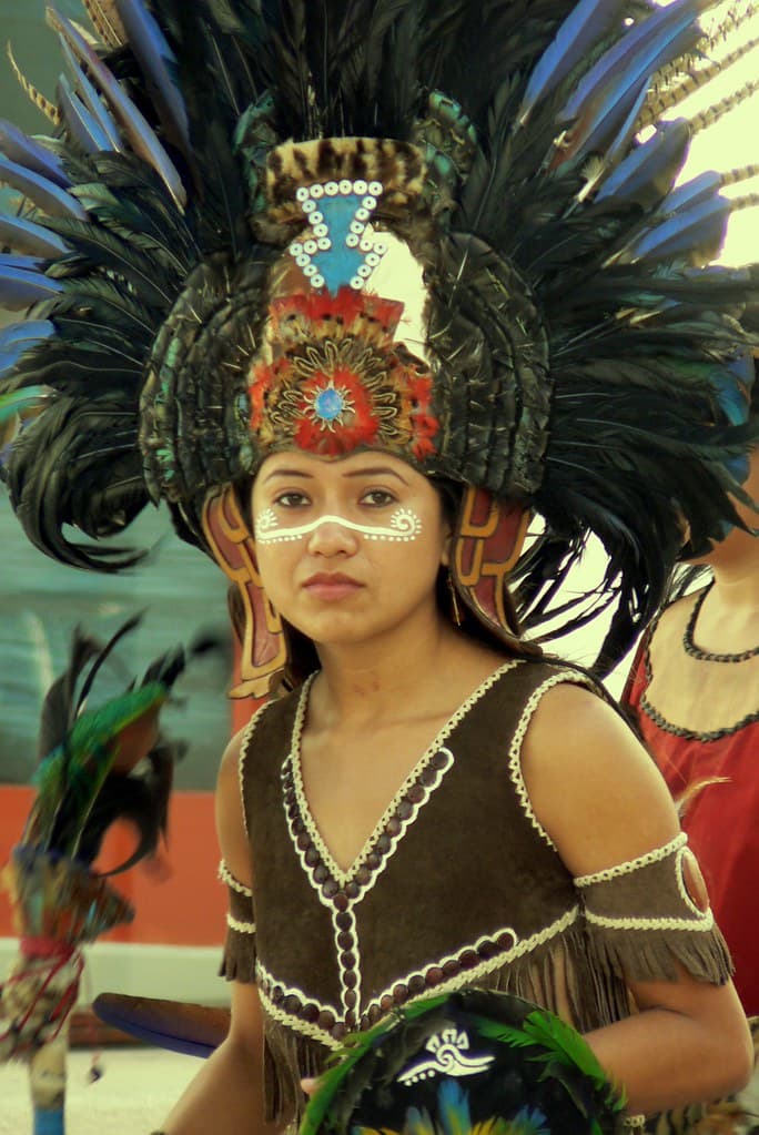Pre-Columbian and Colonial Influences, Aztec dancer in a Mayan region. | Playa del Carmen: conchero… | Flickr