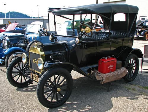 Production orientation, 1915 Ford Model T (2) | Ford produced their first millionth … | Flickr