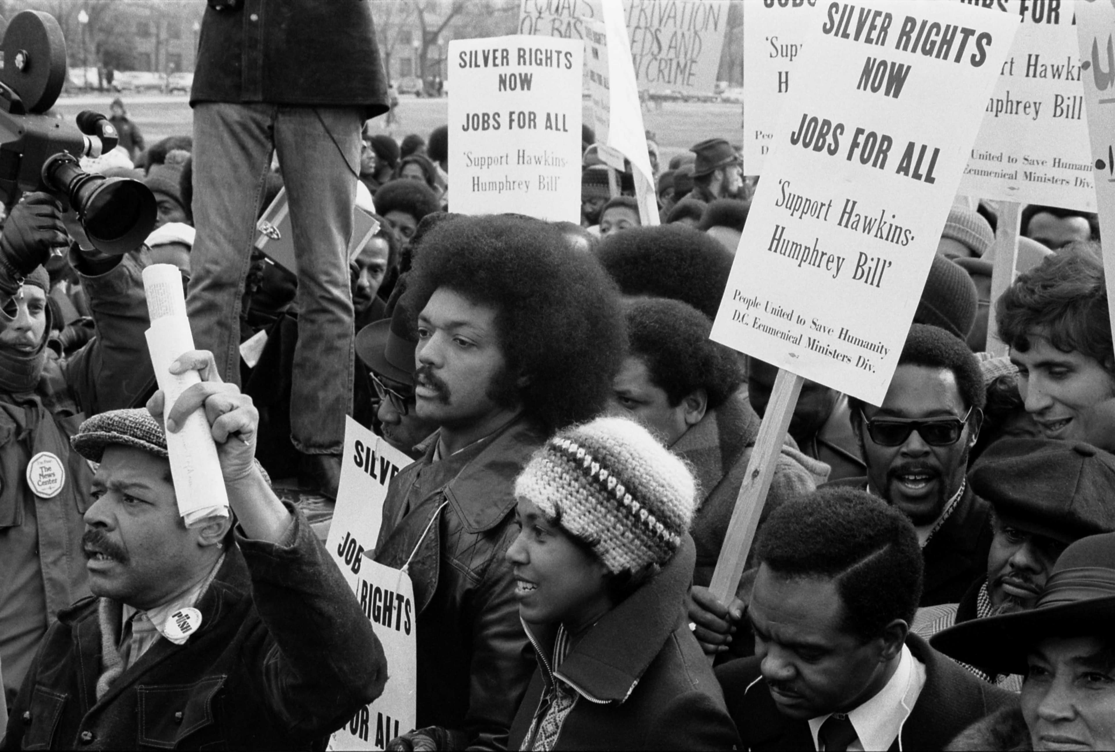 Building Alliances Across Racial Lines, File:Jesse Jackson participating in a rally, January 15, 1975.jpg - Wikipedia