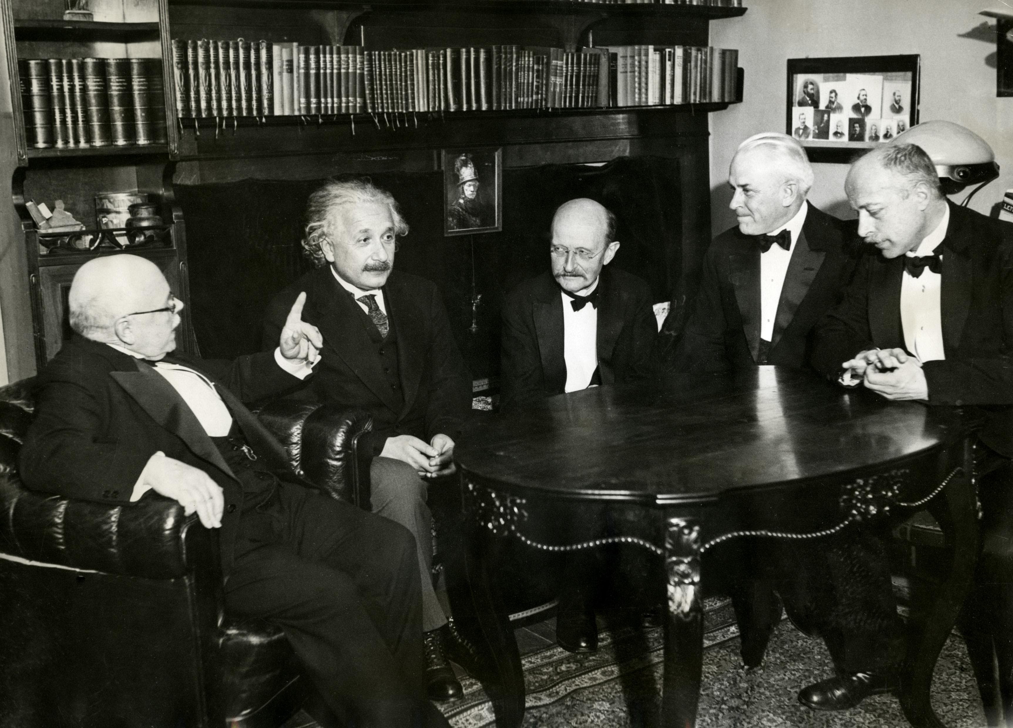 Revolutionary Theories in Physics, Max Planck Society Archives - Universe Today