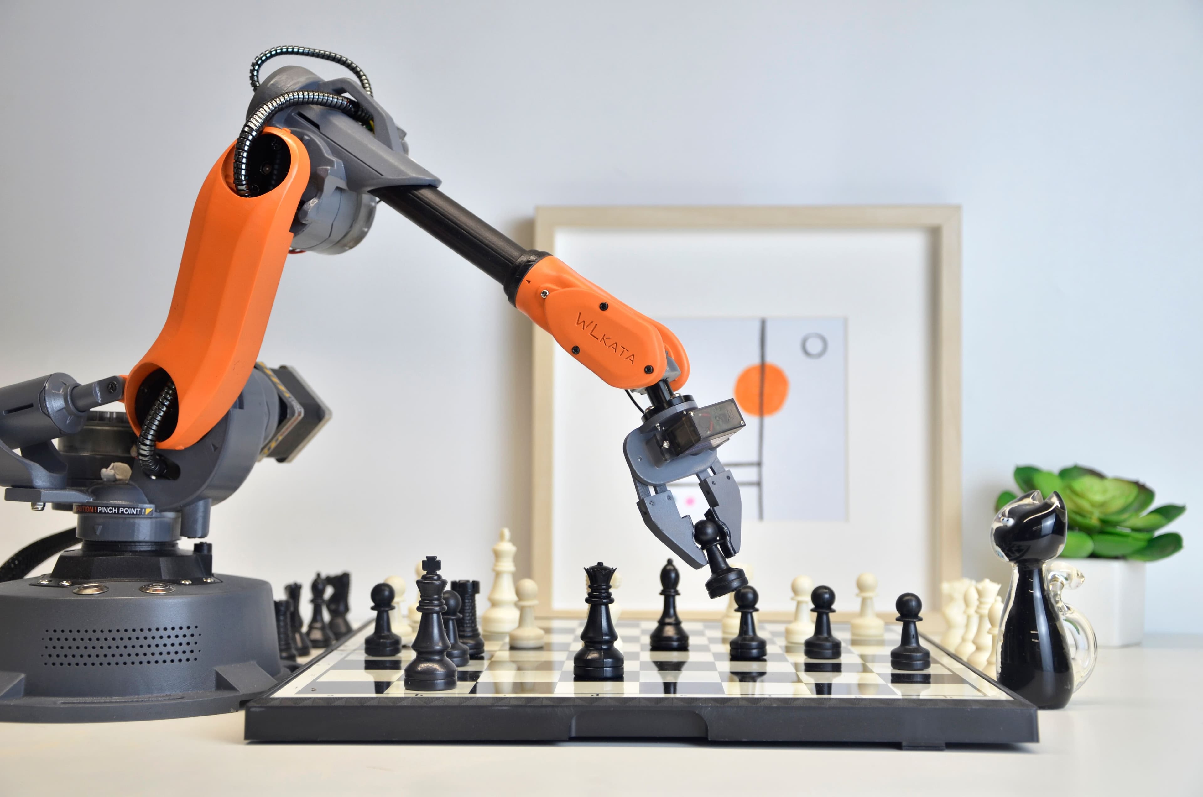 Robotic camera rigs, Mirobot Robot Arm is Live on Kickstarter - Electronics-Lab.com