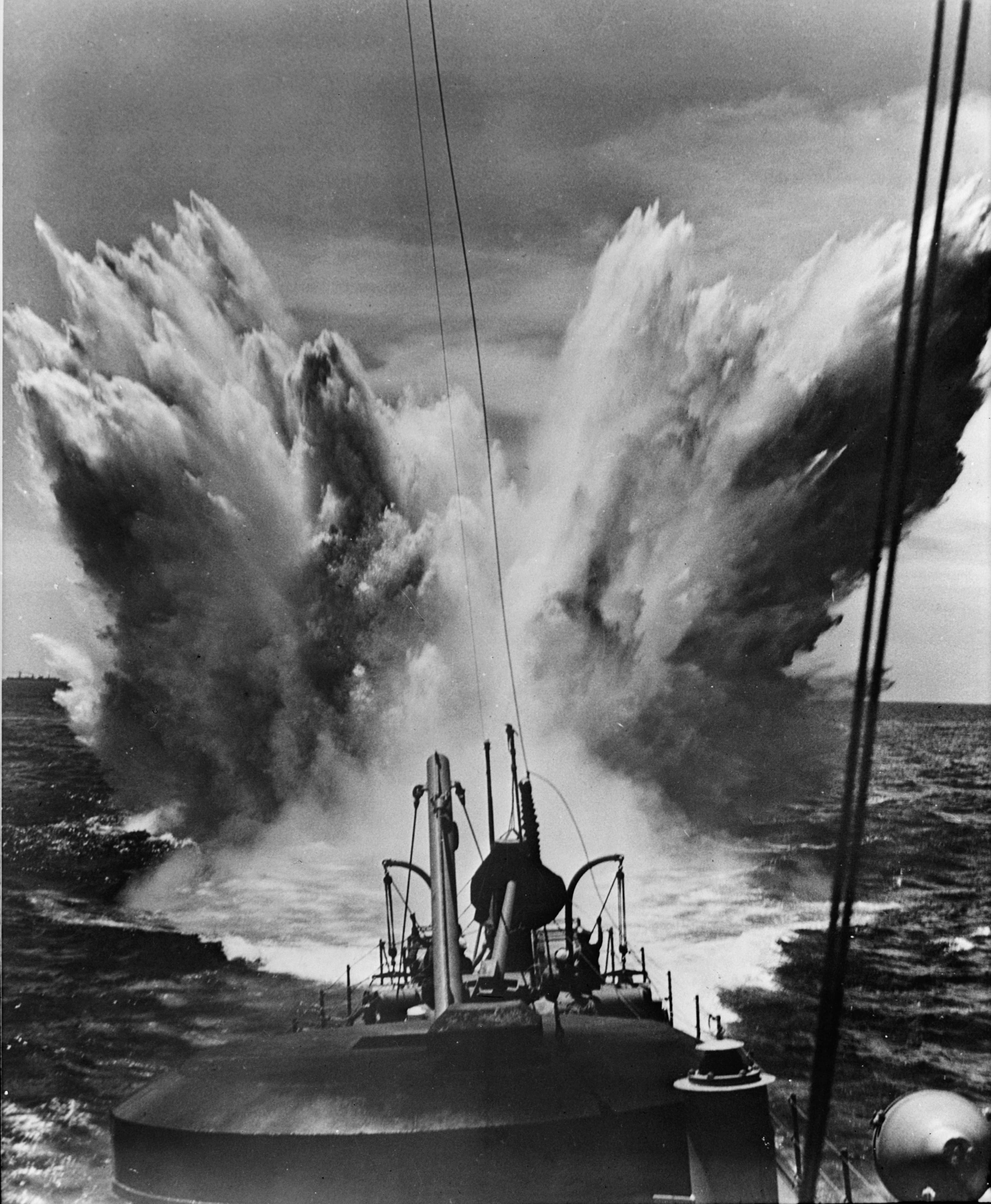Submarine Warfare Revolution, File:Depth charge explosion during Battle of the Atlantic c1943.jpg - Wikimedia Commons